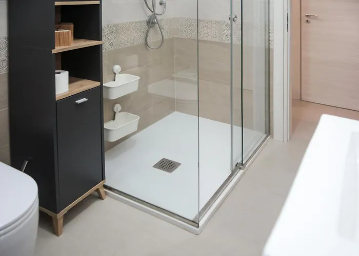 Montalcini 3 * カパーチ